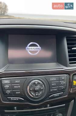 Позашляховик / Кросовер Nissan Pathfinder 2014 в Черкасах