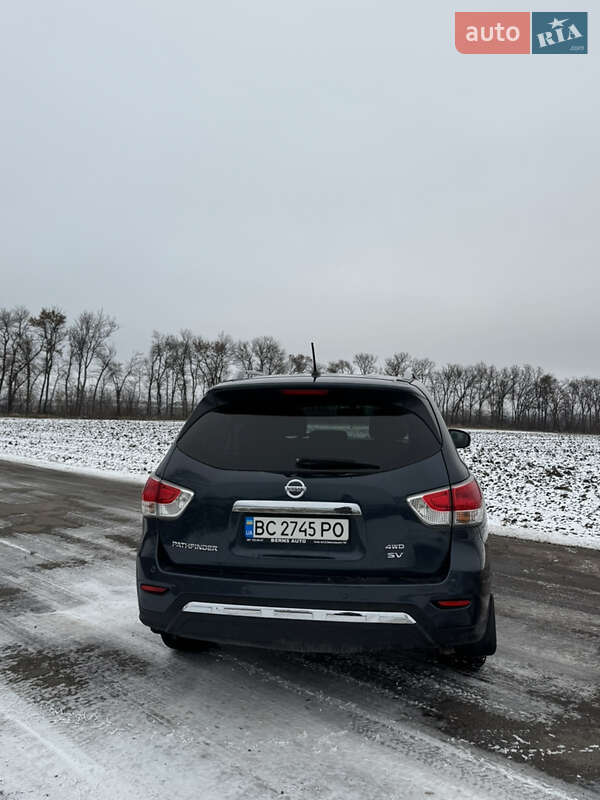 Позашляховик / Кросовер Nissan Pathfinder 2016 в Сумах