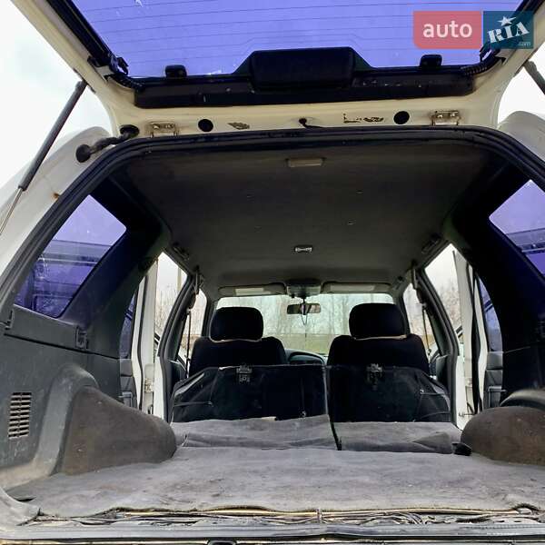 Позашляховик / Кросовер Nissan Pathfinder 1996 в Одесі