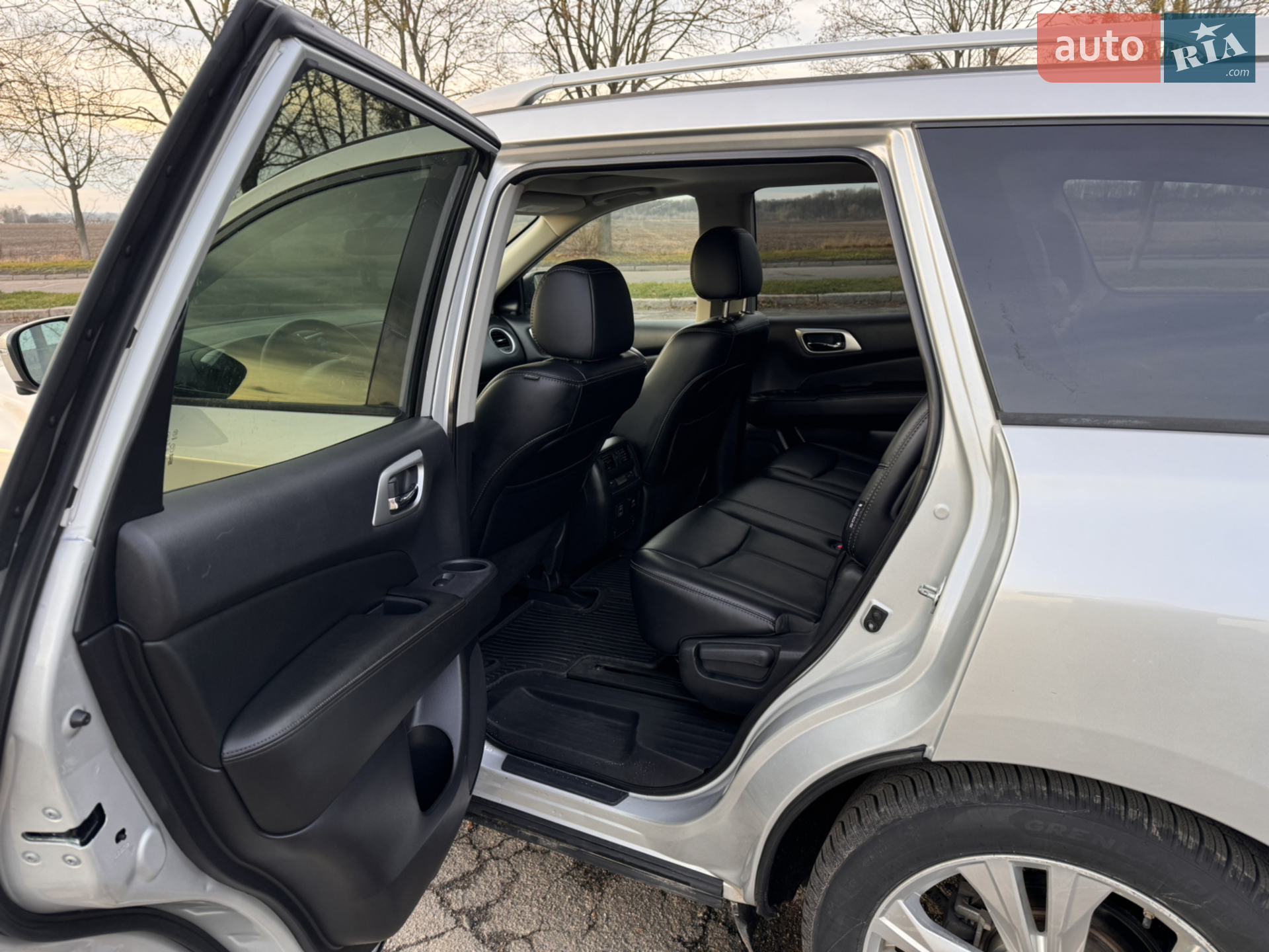 2018 Nissan Pathfinder - мініатюра 11