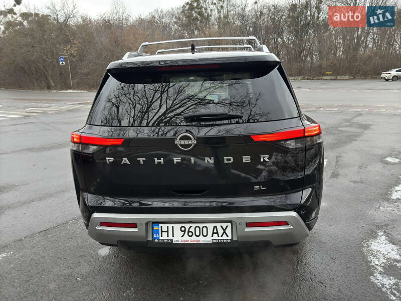 Внедорожник / Кроссовер Nissan Pathfinder 2021 в Полтаве
