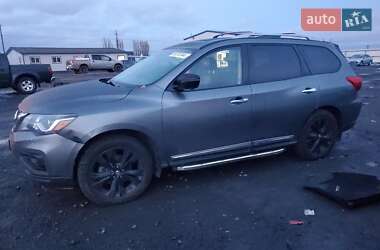 Nissan Pathfinder 2017