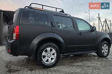 Внедорожник / Кроссовер Nissan Pathfinder 2005 в Киеве