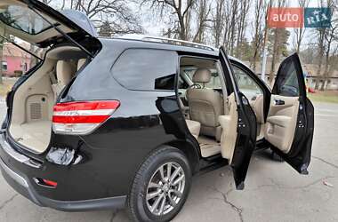 Внедорожник / Кроссовер Nissan Pathfinder 2013 в Киеве