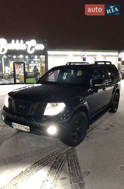 Внедорожник / Кроссовер Nissan Pathfinder 2008 в Харькове