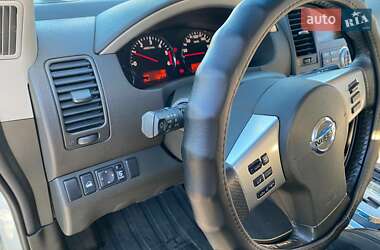 Позашляховик / Кросовер Nissan Pathfinder 2011 в 