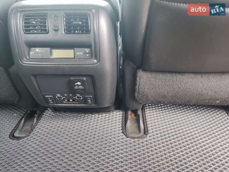 Позашляховик / Кросовер Nissan Pathfinder 2013 в Миколаєві