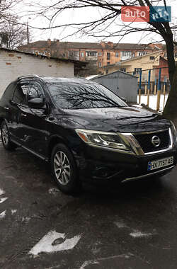 Внедорожник / Кроссовер Nissan Pathfinder 2014 в Виннице