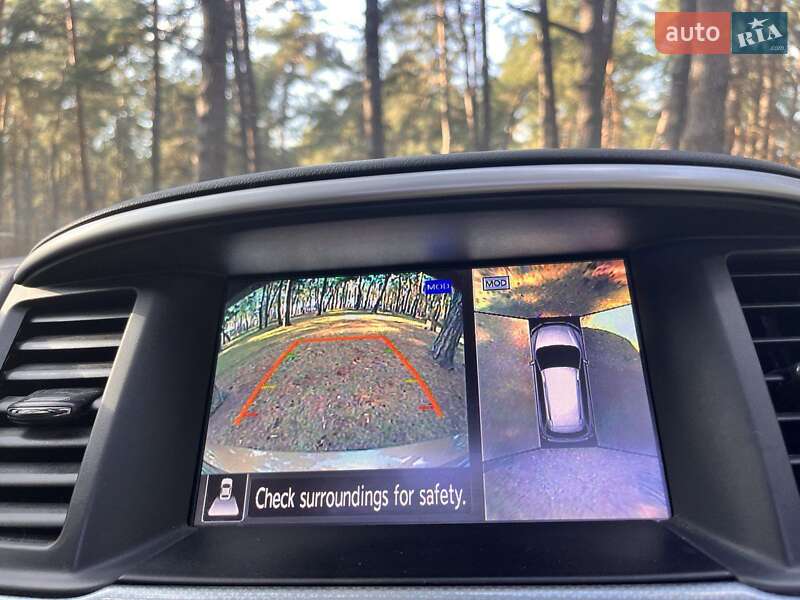 Позашляховик / Кросовер Nissan Pathfinder 2016 в Львові