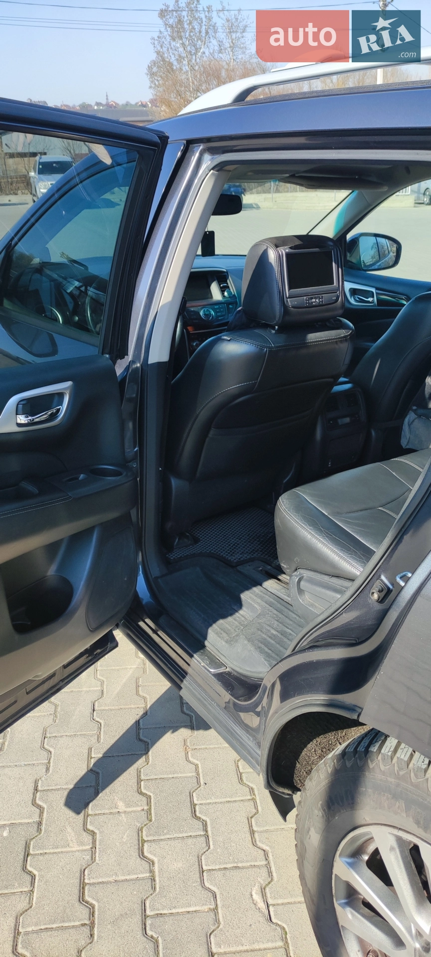 2014 Nissan Pathfinder - мініатюра 15
