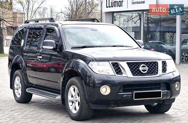 Позашляховик / Кросовер Nissan Pathfinder 2012 в 