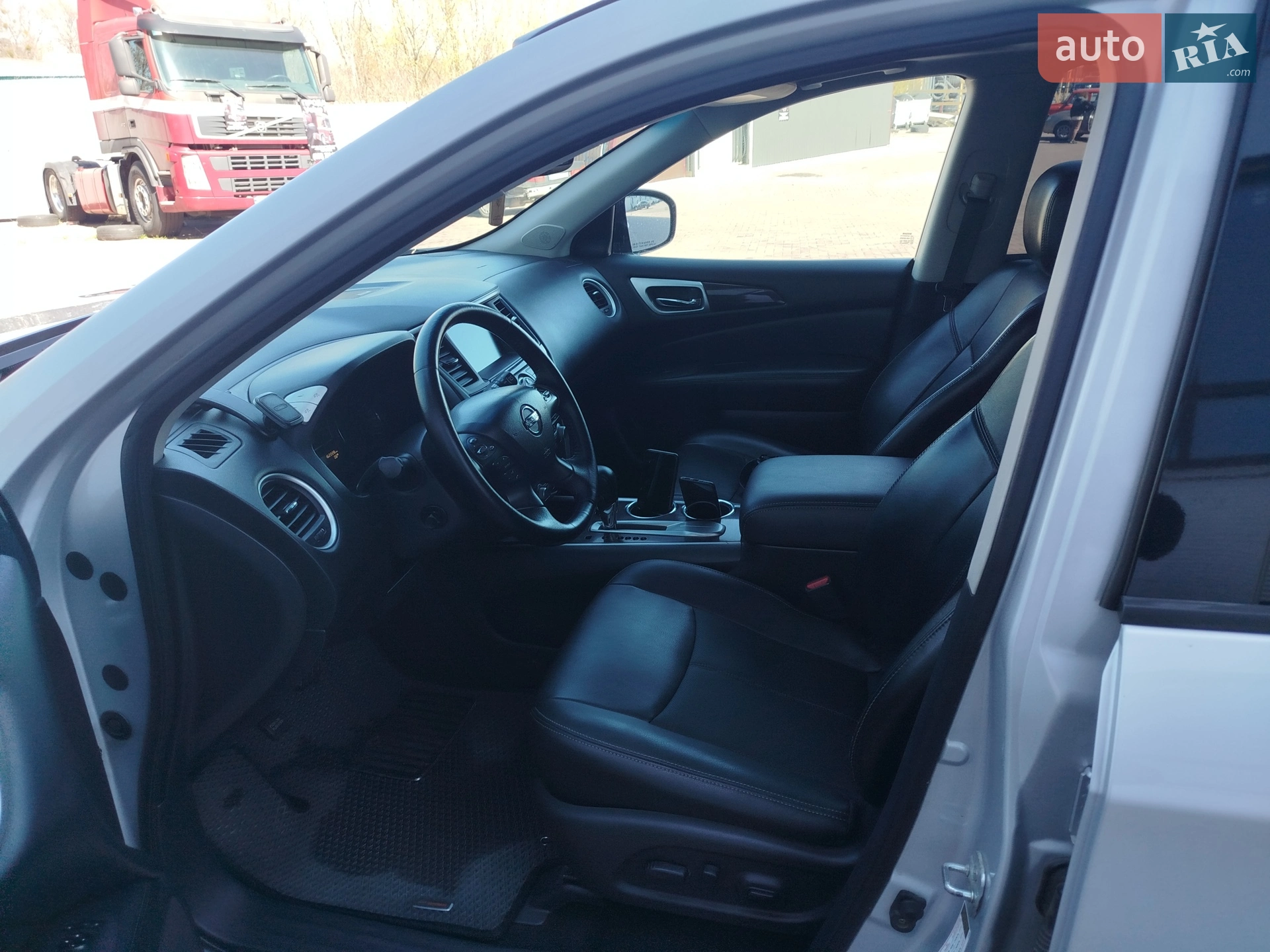 2012 Nissan Pathfinder - мініатюра 25