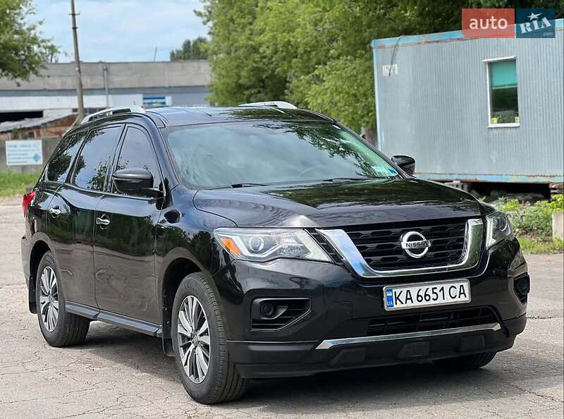 Позашляховик / Кросовер Nissan Pathfinder 2016 в Івано-Франківську фото 6 Позашляховик / Кросовер Nissan Pathfinder 2016 в Івано-Франківську