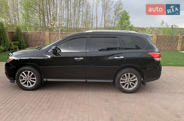 Внедорожник / Кроссовер Nissan Pathfinder 2014 в 