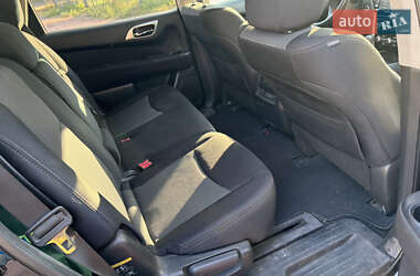 Позашляховик / Кросовер Nissan Pathfinder 2017 в Києві