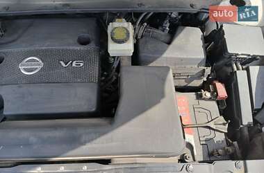 Внедорожник / Кроссовер Nissan Pathfinder 2012 в 
