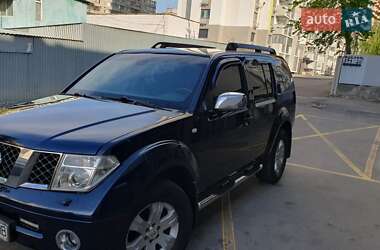 Позашляховик / Кросовер Nissan Pathfinder 2007 в 