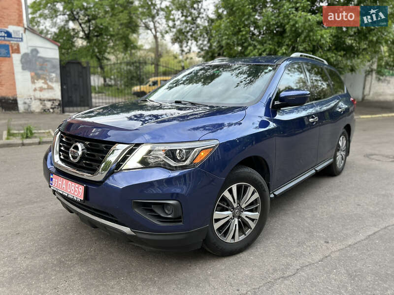 Позашляховик / Кросовер Nissan Pathfinder 2020 в 