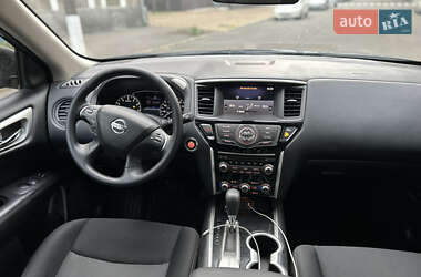 Позашляховик / Кросовер Nissan Pathfinder 2020 в 