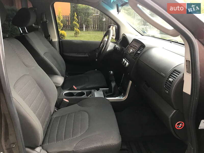 Позашляховик / Кросовер Nissan Pathfinder 2010 в Яремчі