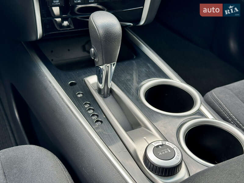 Позашляховик / Кросовер Nissan Pathfinder 2014 в Києві