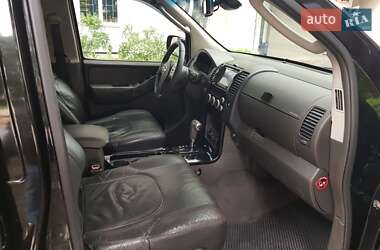 Внедорожник / Кроссовер Nissan Pathfinder 2006 в 