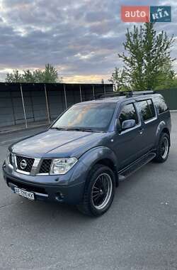 Позашляховик / Кросовер Nissan Pathfinder 2007 в 