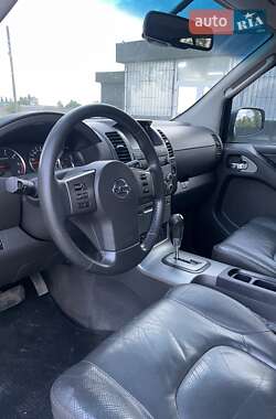 Позашляховик / Кросовер Nissan Pathfinder 2007 в 