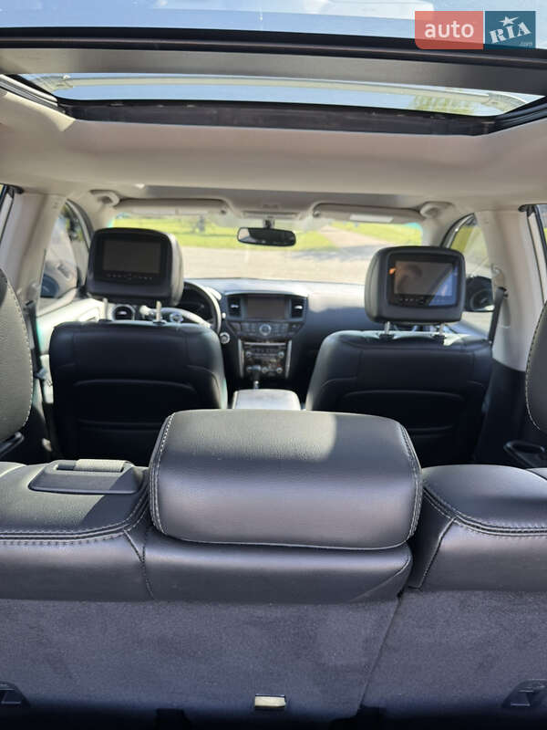 Позашляховик / Кросовер Nissan Pathfinder 2016 в Дніпрі