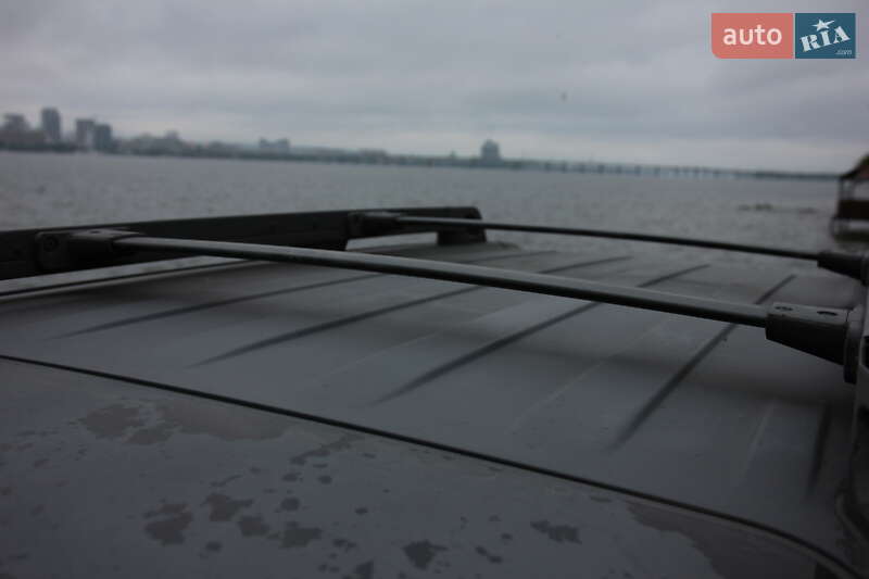 Внедорожник / Кроссовер Nissan Pathfinder 2005 в Днепре