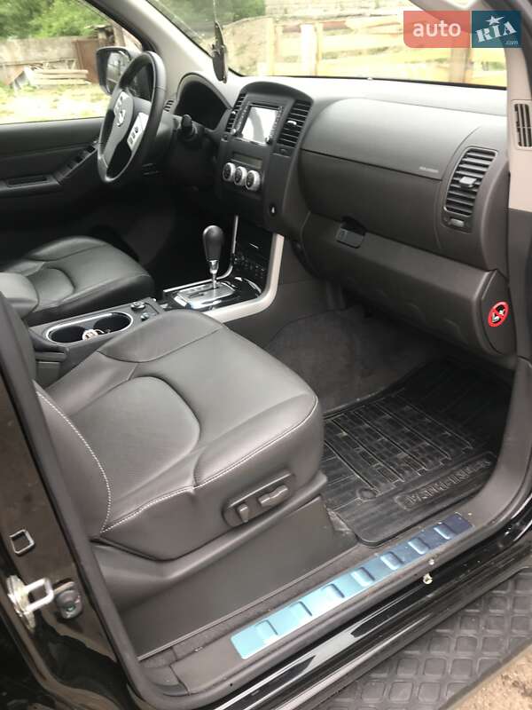 Позашляховик / Кросовер Nissan Pathfinder 2014 в Івано-Франківську