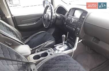 Позашляховик / Кросовер Nissan Pathfinder 2011 в 