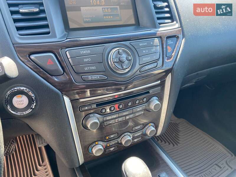 Позашляховик / Кросовер Nissan Pathfinder 2014 в Львові