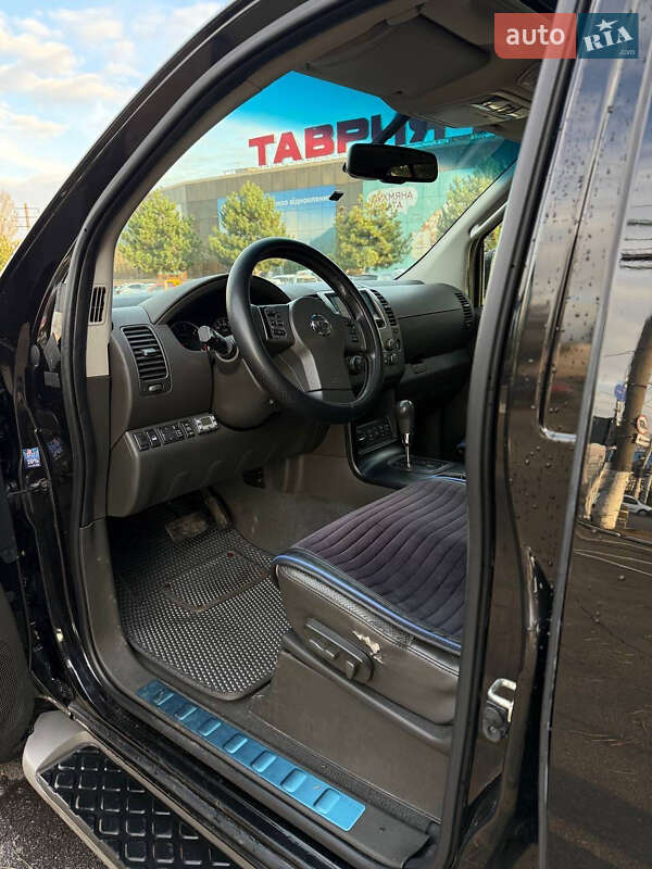Позашляховик / Кросовер Nissan Pathfinder 2008 в Краматорську