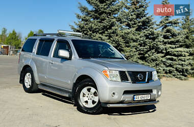 Внедорожник / Кроссовер Nissan Pathfinder 2006 в Харькове