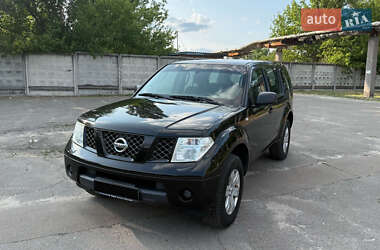 Внедорожник / Кроссовер Nissan Pathfinder 2006 в Киеве