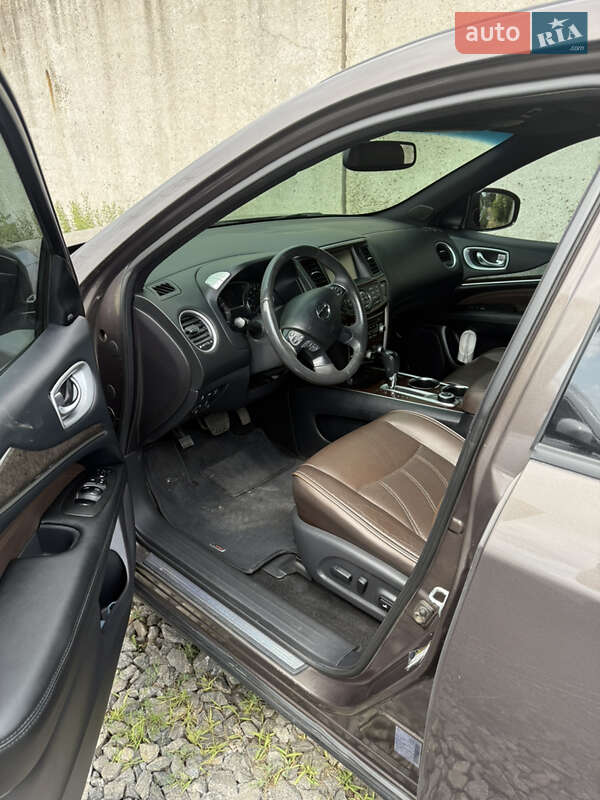 Позашляховик / Кросовер Nissan Pathfinder 2016 в Дніпрі