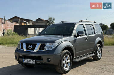 Позашляховик / Кросовер Nissan Pathfinder 2009 в Івано-Франківську