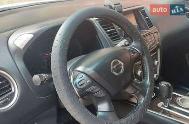 Позашляховик / Кросовер Nissan Pathfinder 2013 в Фастові