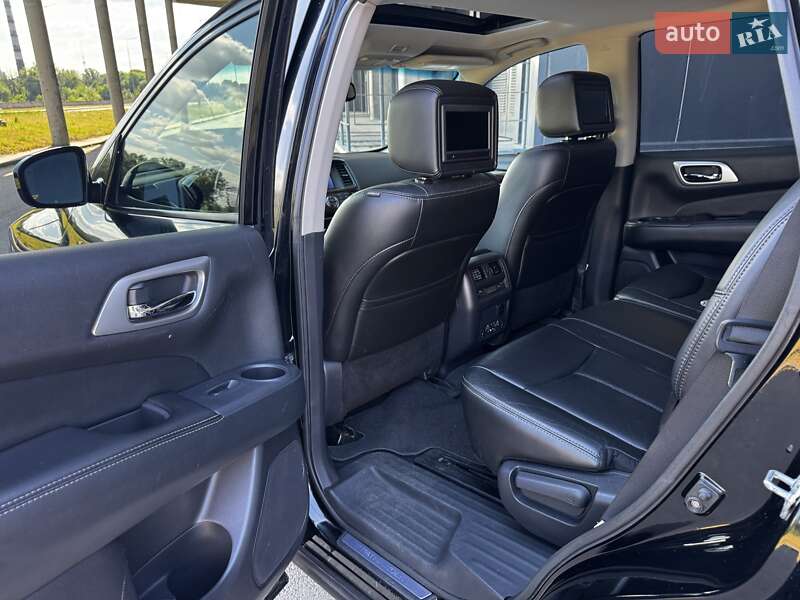 Внедорожник / Кроссовер Nissan Pathfinder 2013 в Киеве
