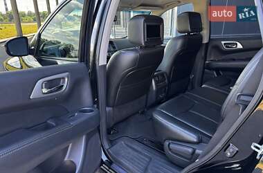 Внедорожник / Кроссовер Nissan Pathfinder 2013 в 