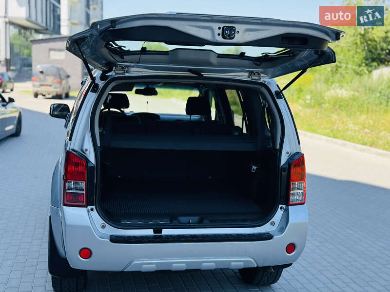 Внедорожник / Кроссовер Nissan Pathfinder 2013 в Ровно