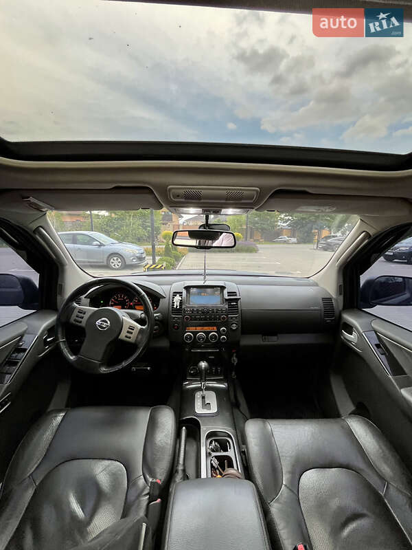 Внедорожник / Кроссовер Nissan Pathfinder 2007 в Виннице