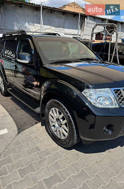 Внедорожник / Кроссовер Nissan Pathfinder 2014 в 