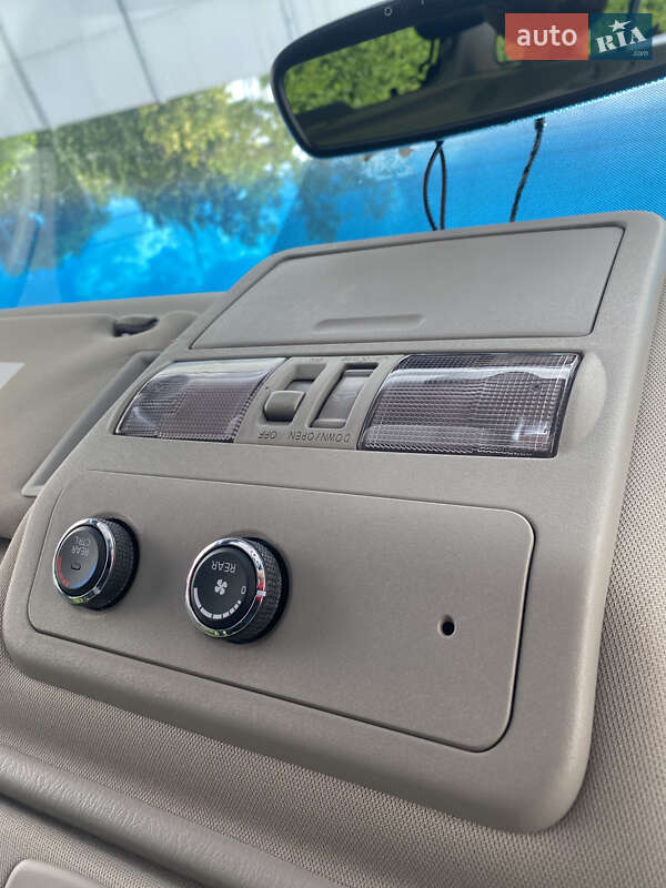 Позашляховик / Кросовер Nissan Pathfinder 2012 в Києві