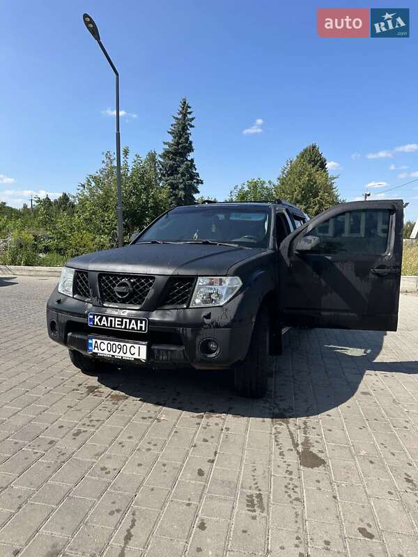 Nissan Pathfinder 2006