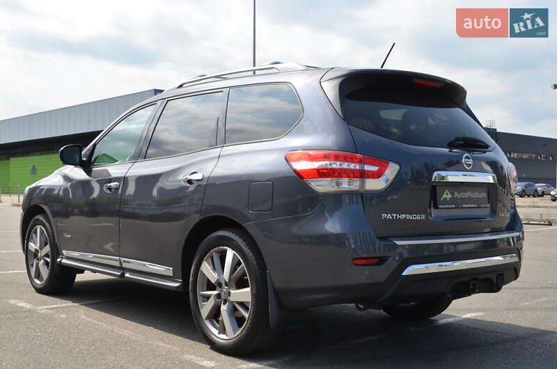 Позашляховик / Кросовер Nissan Pathfinder 2014 в Києві