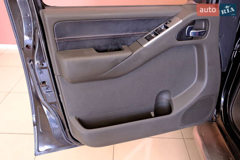 Внедорожник / Кроссовер Nissan Pathfinder 2008 в Одессе