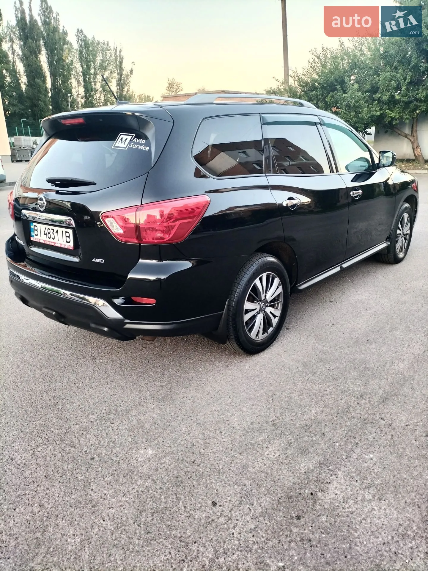 2018 Nissan Pathfinder - мініатюра 3