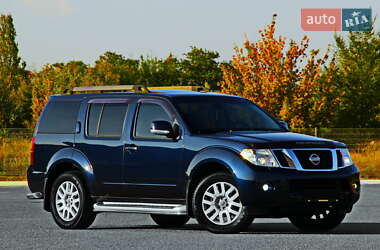 Позашляховик / Кросовер Nissan Pathfinder 2012 в Дніпрі